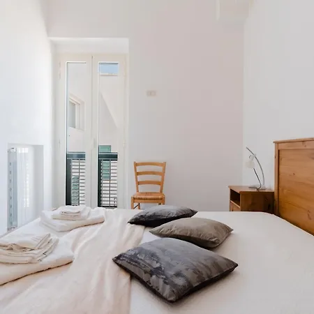 Afrodite Nel Centro Storico